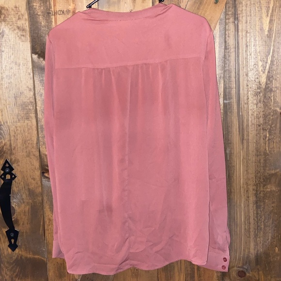 Iris Large Dress shirt - Picture 3 of 4